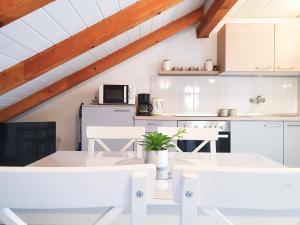Breathtaking Seaview APP Barac on Separated Floor