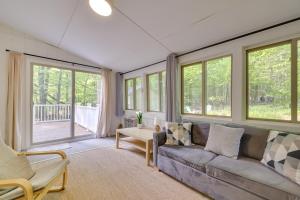 1 Block to Lake Poconos Getaway with Fire Pit!