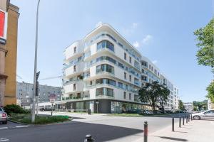 B&M - By The Sea Apartments Batorego 7