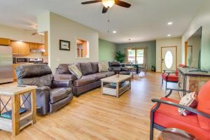 Waterfront Getaway with Patio on the White River!