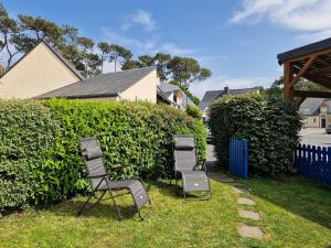 Holiday home with shared pool, Erquy