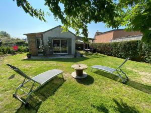 Maisons de vacances Charming holiday home in a quiet location, near the coast, 2 bicycles : photos des chambres