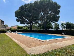 Appartements 2 minutes walk from beach and oyster port! : photos des chambres