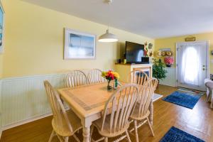 Condo with Deck Walk to Beach and Convention Center!