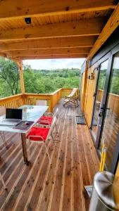 Căsuța de la luncă - Pîrlagele