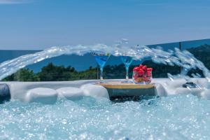 K&N LuxApartment - Jacuzzi and Magnificent Sea view