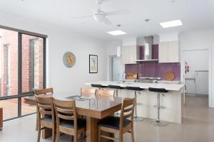 Douglas Hide and Sea