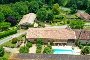 Maisons de vacances Maison de 2 chambres avec piscine partagee spa et jardin amenage a Saint Front de Pradoux : photos des chambres