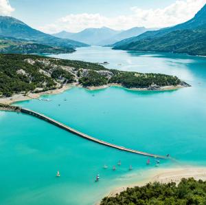 Sejours chez l'habitant Le Cocon de l'Epiclea, Chorges, entre lac et montagnes : photos des chambres