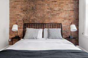 West Village 1br w in-unit wd NYC-1163