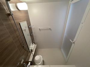 WOLF PACK apartment 21