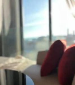 Edge Central Pattaya Residence with Living Room