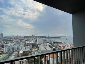The Base Central PATTAYA 2BED King&Queen SKY SeaView & Infinity Pool