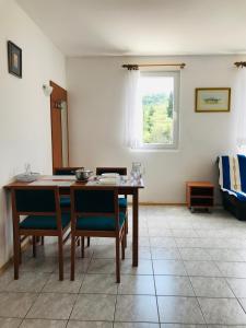 Solenta Bay - Sunny & Bright Apartment near Beach w Self CheckIN