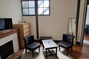 Villas Spacieuse Maison de ville - Quartier Calme - 12 Personnes : photos des chambres