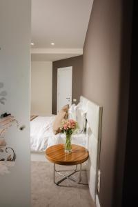Royal Suite room in Opera Suite Hotel