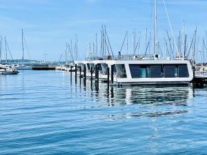 Floating Home Nr 1a