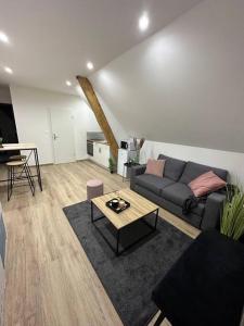 Beau Studio Cosy proche frontière Suisse