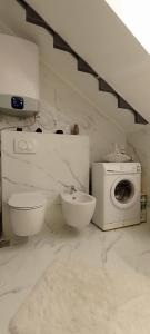 Luxury apartments Kyara Centre Netflix