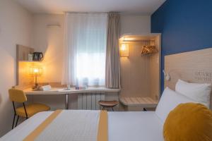 Hotels Kyriad Lyon Est - Bron Eurexpo Le Cottage : photos des chambres