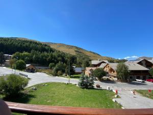 Appartements Boost Your Immo Les Deux Alpes Jardins Alpin 365 : photos des chambres