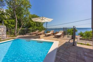 Villa Antani with heated pool, sauna & jacuzzi