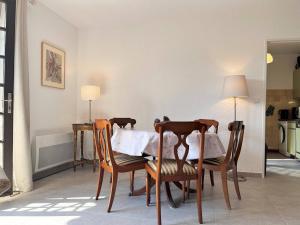 Maison Calme 3 Pièces avec Terrasse, Clim et Garage - Le Lavandou - FR-1-251-502