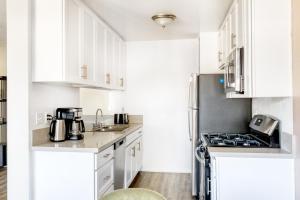 Marina Del Rey 1BR w Gym BBQ nr Venice Beach LAX-877