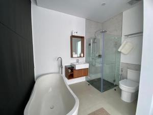 Double R Villa F11 Dago Village