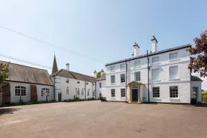 South Wing of Edwinstowe Hall - 奥勒顿