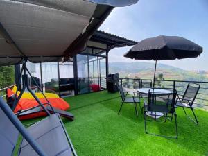 Double R Villa F11 Dago Village