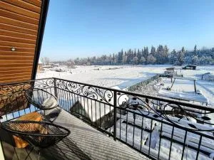 Owca za płotem - Oravice