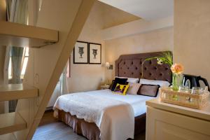 Deluxe Double Room room in Mabelle Firenze Residenza Sassetti