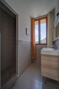 Maisons d'hotes Gite Imagine Roussillon - Appartement 