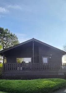 Hideaway Lodge - Over Kellet