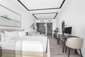 ALiving Luxury Studio I Nicholas Residence, JVC