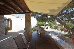 Pine Cottage, Syros Island