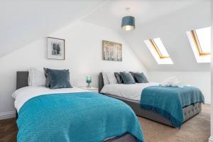 Fortified 4 Bedroom Holly Lodge