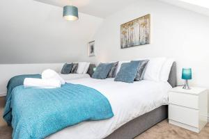 Fortified 4 Bedroom Holly Lodge