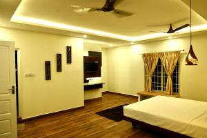 JACKS DEN residency
