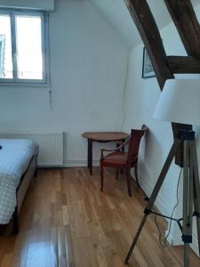 Appartements Le relais des trois chateaux : Appartement