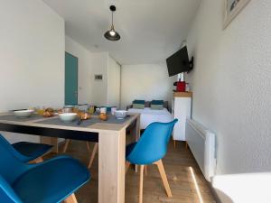 Appartements Tout Inclus - Plein Centre - 5 personnes - Netflix - Moontown : photos des chambres