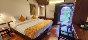 Kumarakom Tharavadu - A Heritage Hotel, Kumarakom By Perfect Stays
