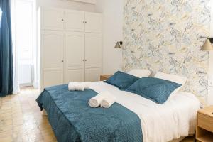 B&B / Chambres d'hotes La Tour Des Remparts : photos des chambres