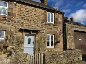 Honeysuckle Cottage - Longnor
