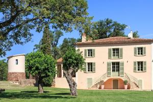 Maisons de vacances Merveilleuse Bastide au Chateau Real d'Or : photos des chambres