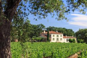 Maisons de vacances Merveilleuse Bastide au Chateau Real d'Or : photos des chambres