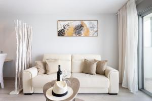 Home2Book Stylish & Relax Attic La Tejita