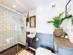 Prospect Villa -Townhouse, sleeps 6, relaxing roof top terrace