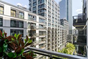 Lumina I Design 2-room Apartments I Parking I Balcony I Mennica Residence